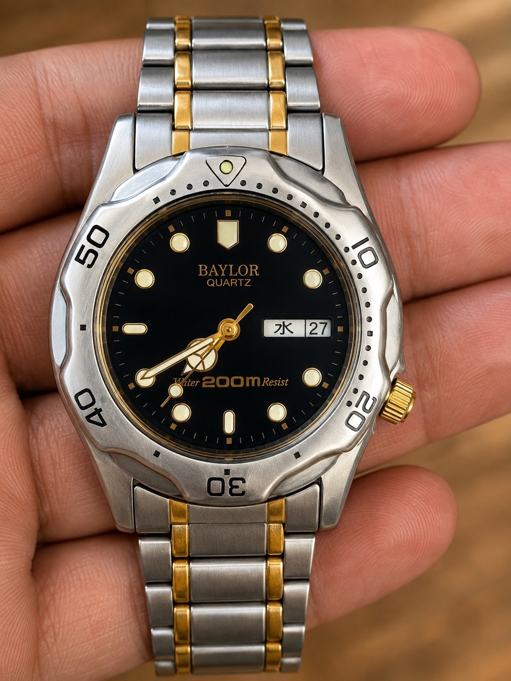 Baylor Japan Movement 200mm Water Resist Two-Tone Black Dial Quartz Dive Watch